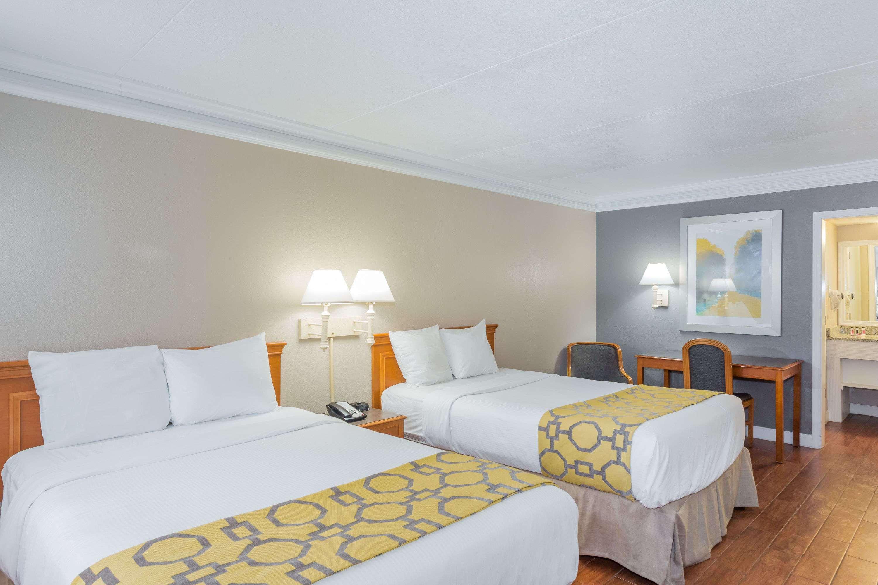 Casa Bella Inn & Suites Extended Stay Tallahassee Luaran gambar